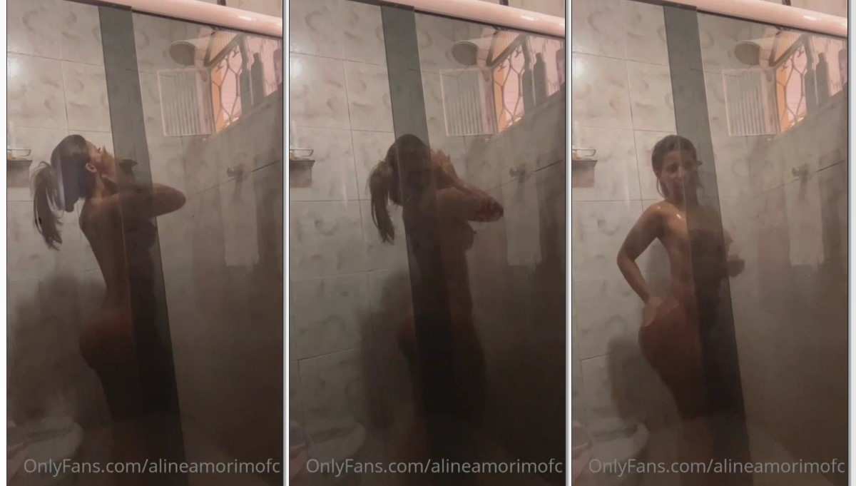 Aline Amorim mostrando tudo em um banho maravilhoso no chuveiro