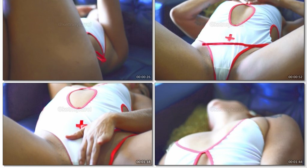 Ketney Karol arrasando com toda sua sensualidade em um look de enfermeira super charmoso