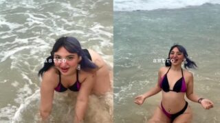 Bela Belinha arrasando na sensualidade em pleno oceano